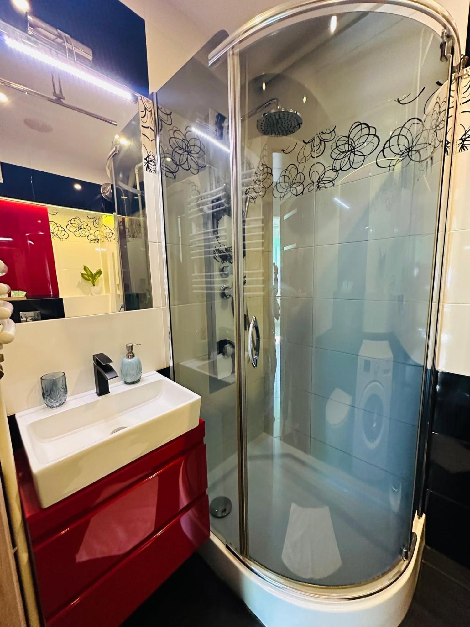 City Apartment Czestochowa Centrum 2-Bedroom 外观 照片